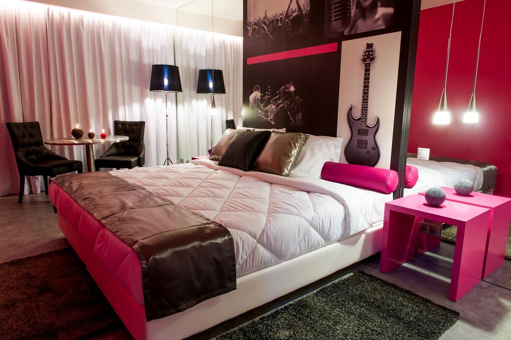Vinyl M Hotel - Adults Only メアリャーダ 部屋 写真