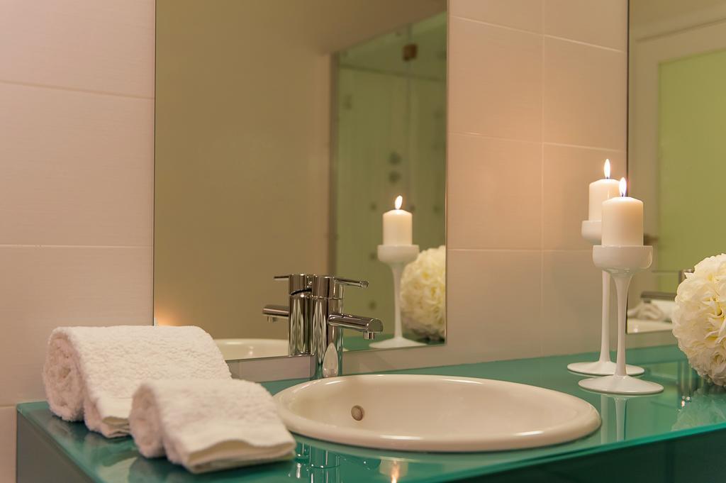 Vinyl M Hotel - Adults Only メアリャーダ 部屋 写真